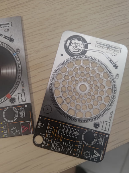 GRINDER CARD BOOMBOX